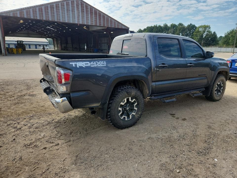 2020 TOYOTA TACOMA TRD OFF-ROAD 3