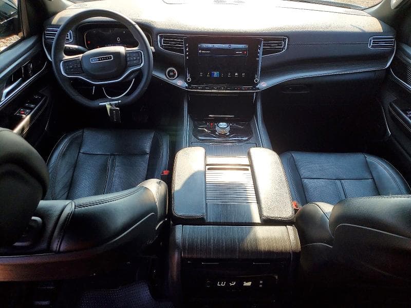 2024 JEEP WAGONEER SERIES II 8
