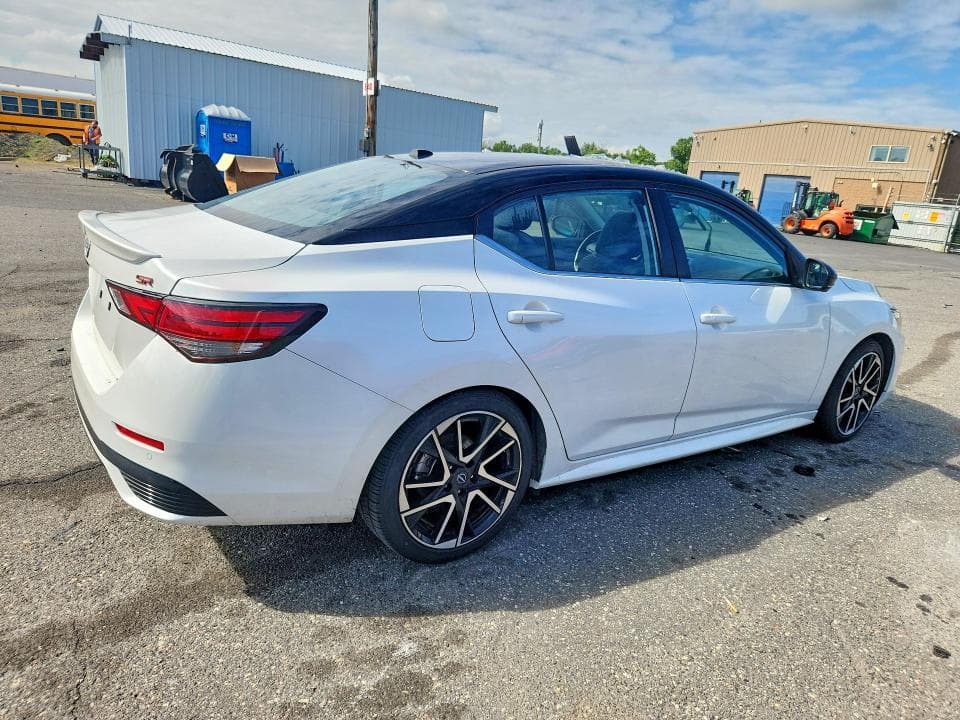 2025 NISSAN SENTRA SR 3