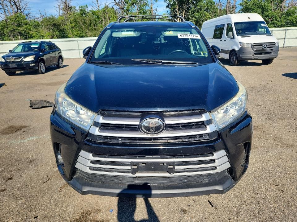 2017 TOYOTA HIGHLANDER XLE 5