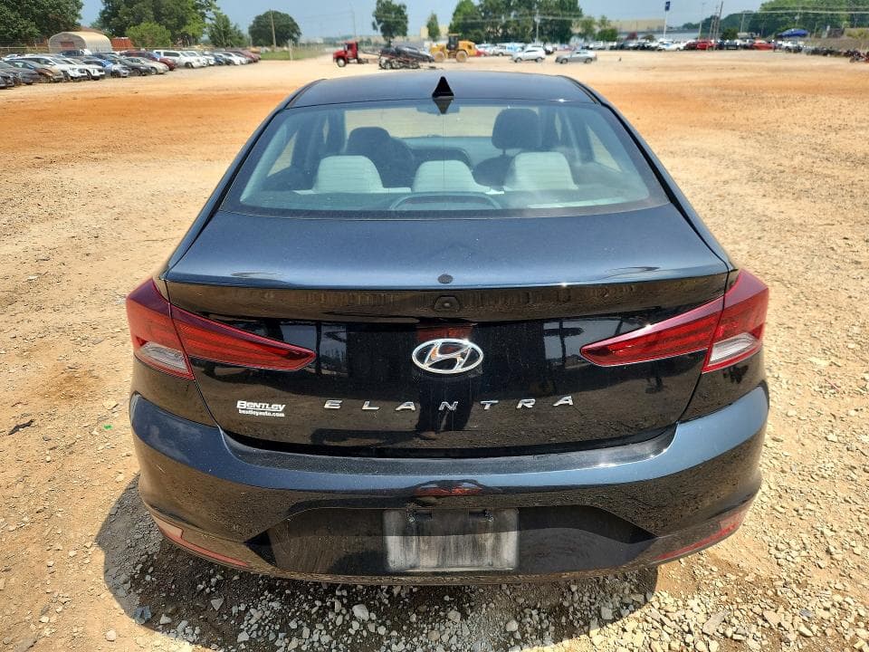 2020 HYUNDAI ELANTRA VALUE EDITION 6