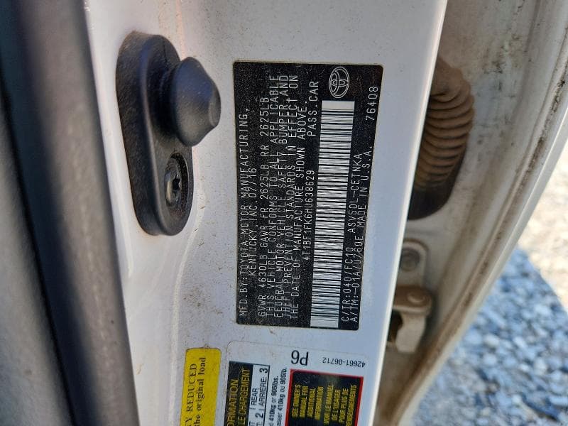2017 TOYOTA CAMRY LE 12