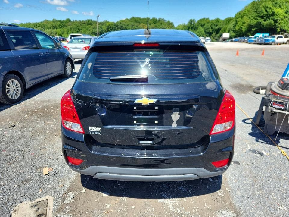 2018 CHEVROLET TRAX LS 6