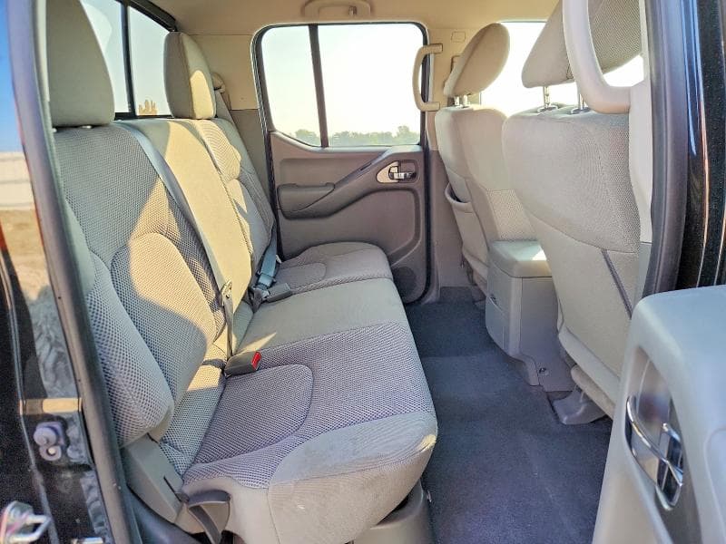 2019 NISSAN FRONTIER SV 10