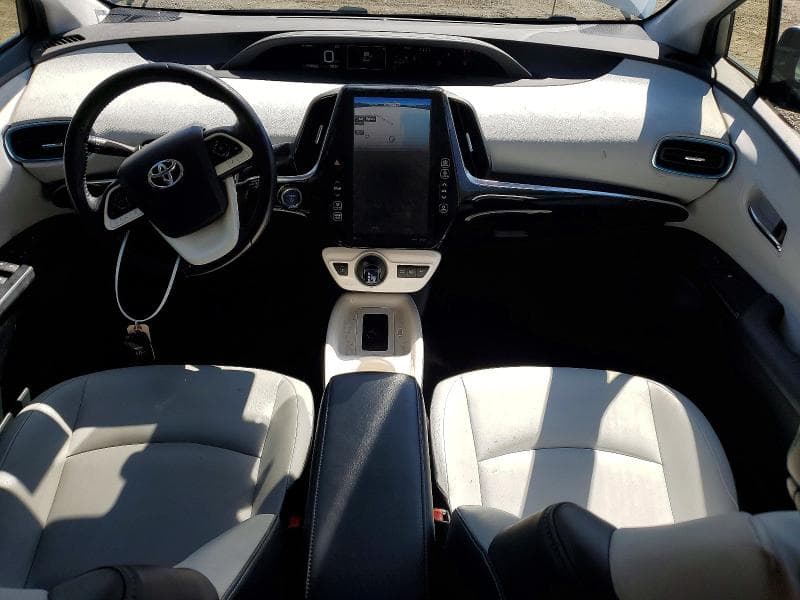 2018 TOYOTA PRIUS PRIME PREMIUM 8