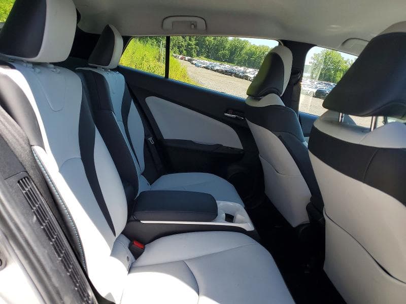 2018 TOYOTA PRIUS PRIME PREMIUM 10