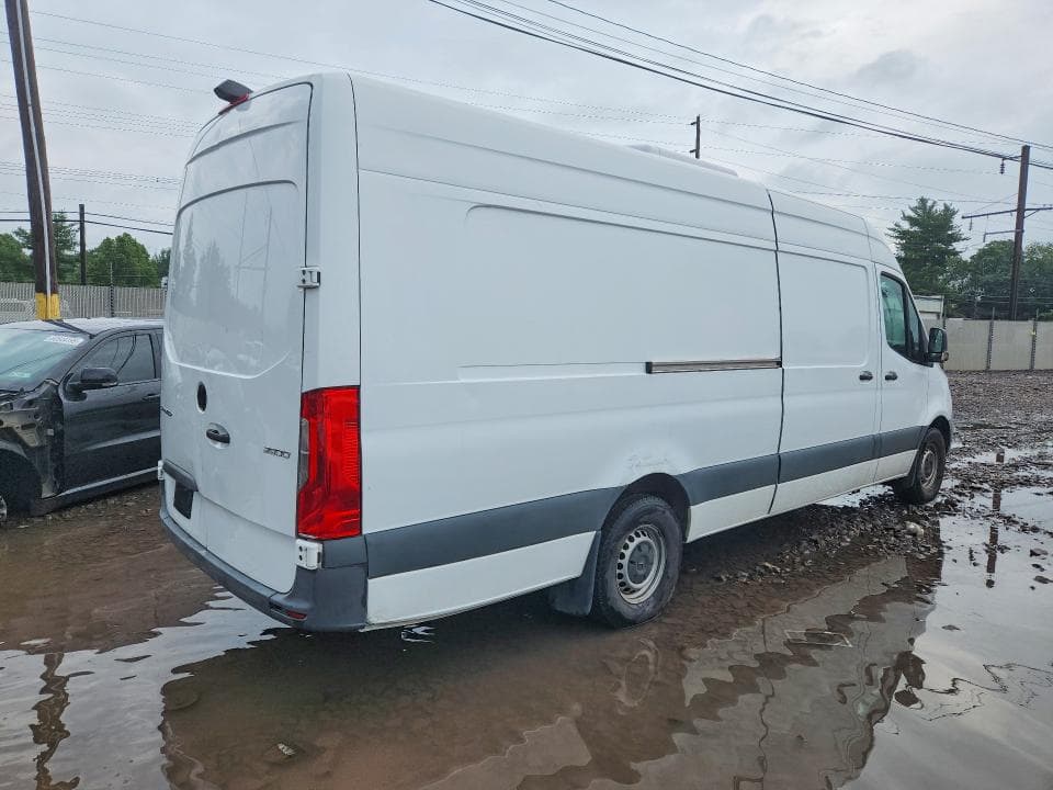 2020 MERCEDES-BENZ SPRINTER 2500 3