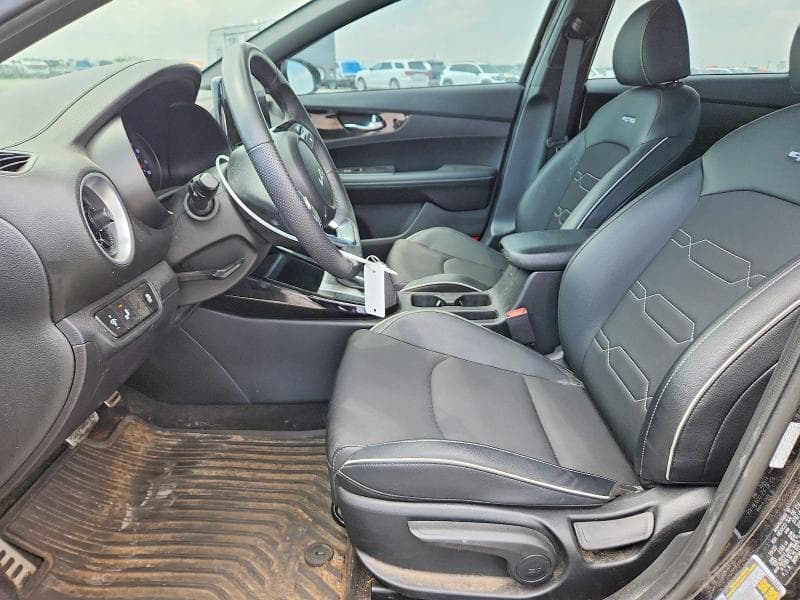 2024 KIA FORTE GT LINE 7