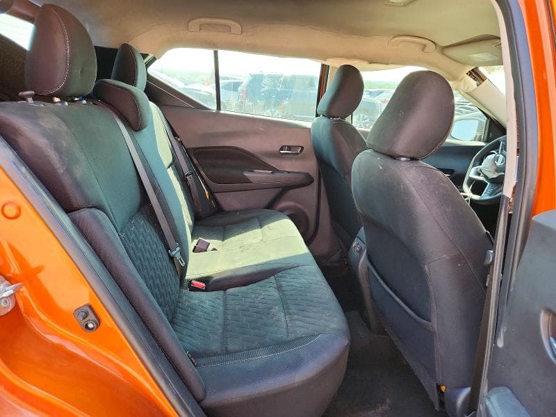 2021 NISSAN KICKS SV 10