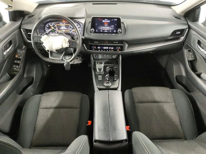 2025 NISSAN ROGUE SV 8