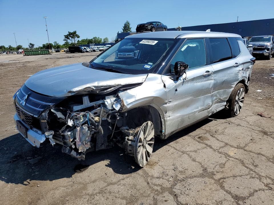 2025 MITSUBISHI OUTLANDER SE - 1