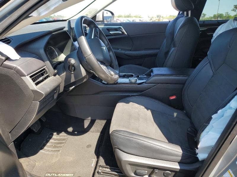 2025 MITSUBISHI OUTLANDER SE 7