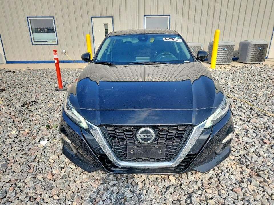 2022 NISSAN ALTIMA SV 5