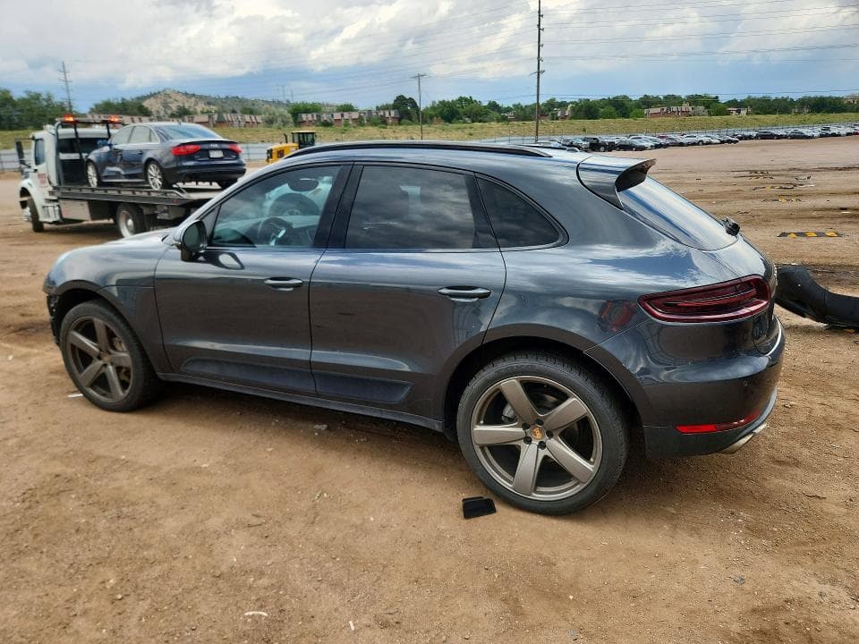2017 PORSCHE MACAN S 2