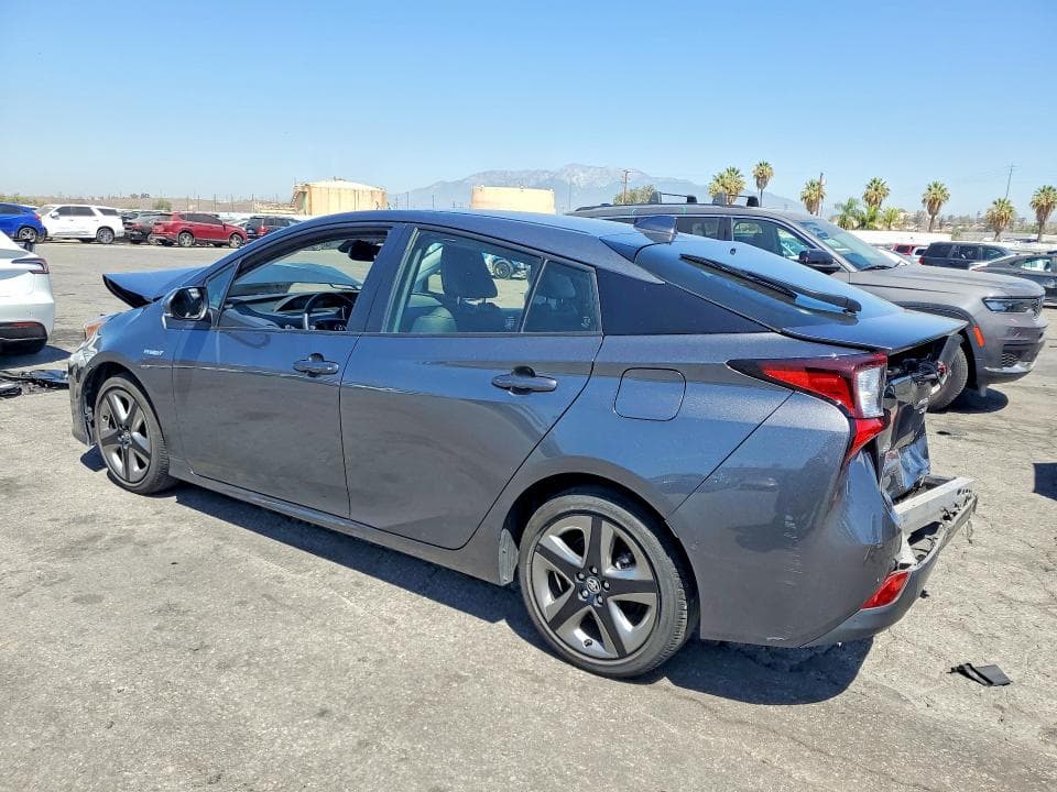 2022 TOYOTA PRIUS XLE 2