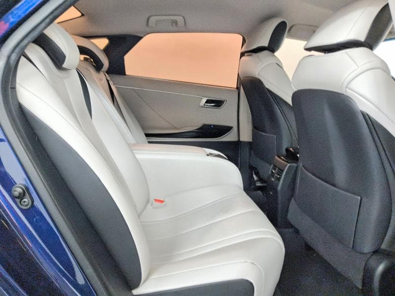 2020 TOYOTA MIRAI BASE 10