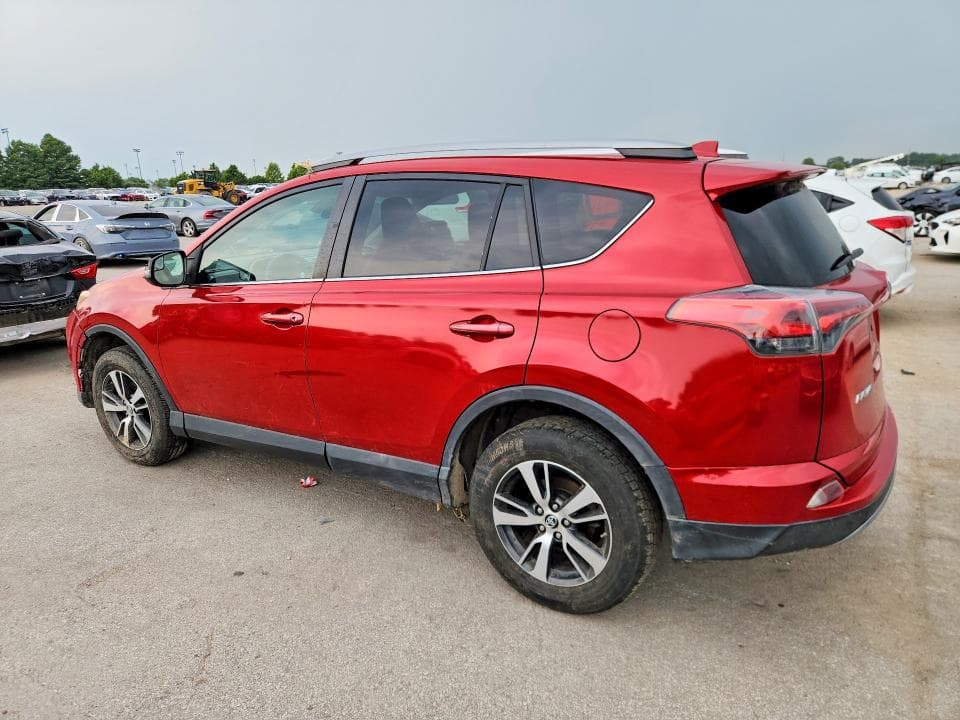 2017 TOYOTA RAV4 XLE 2