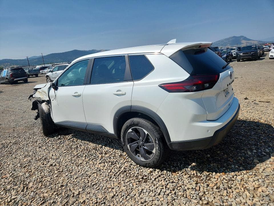 2024 NISSAN ROGUE SV 2