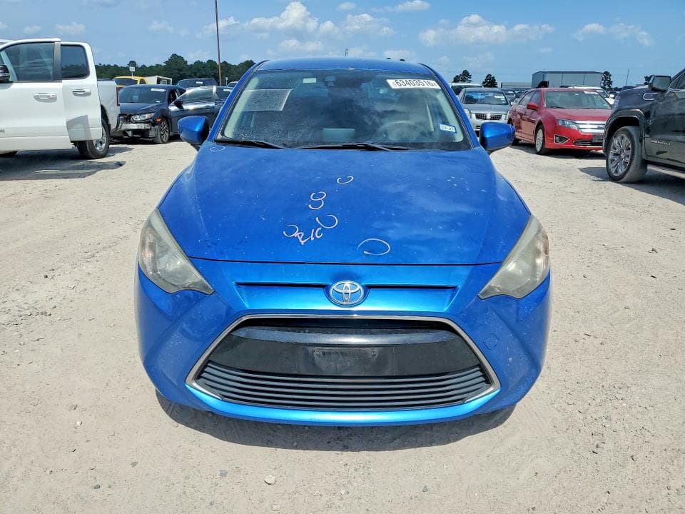 2018 TOYOTA YARIS IA BASE 5