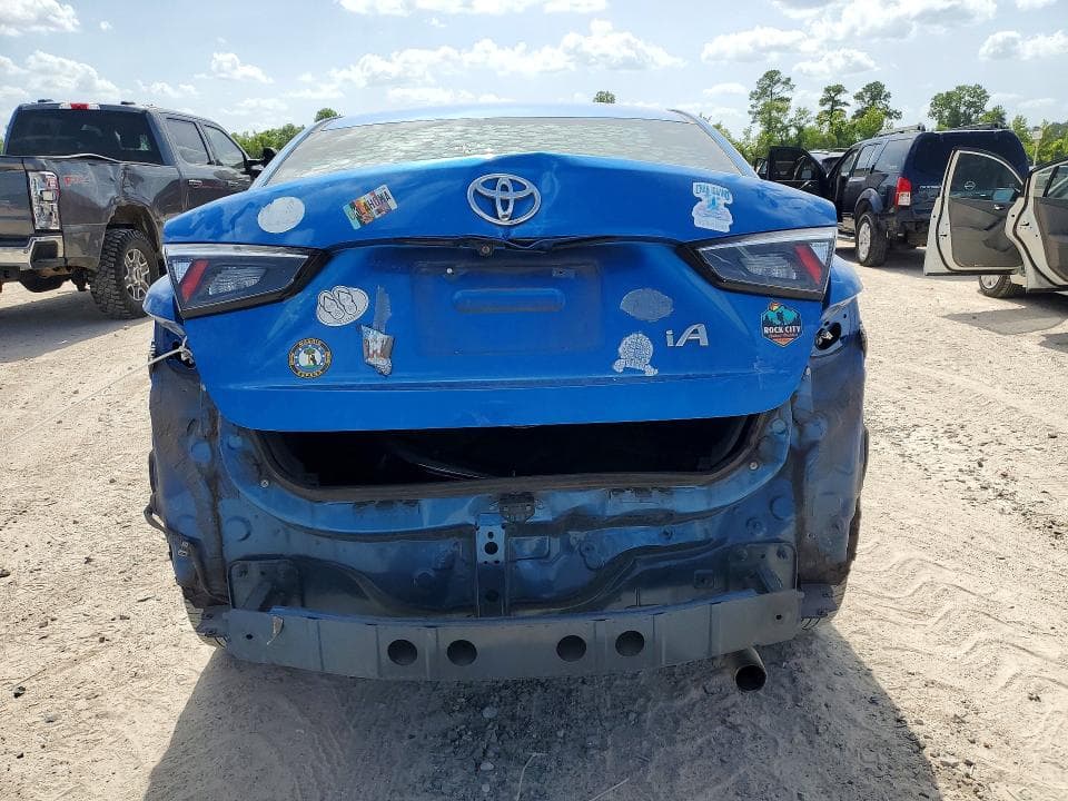 2018 TOYOTA YARIS IA BASE 6