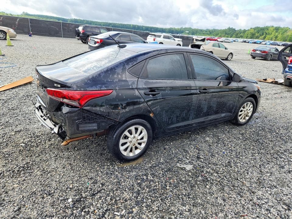 2018 HYUNDAI ACCENT SEL 3