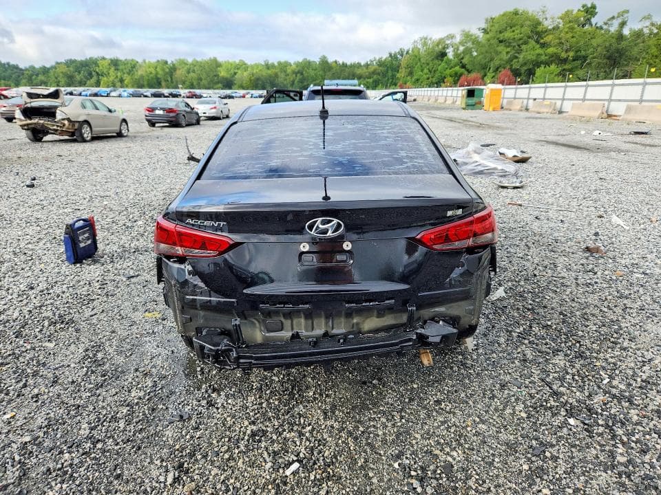 2018 HYUNDAI ACCENT SEL 6