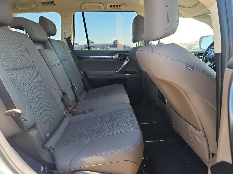 2022 LEXUS GX 460 10