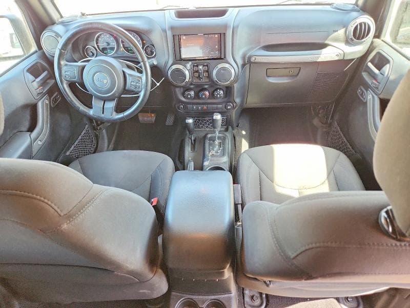 2017 JEEP WRANGLER UNLIMITED SPORT 8