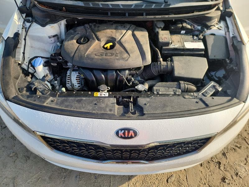 2017 KIA FORTE EX 11
