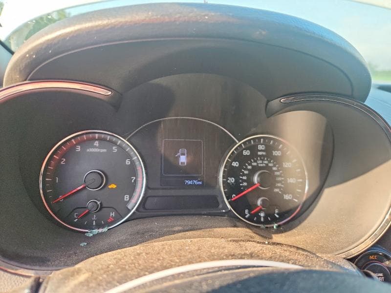 2017 KIA FORTE EX 9