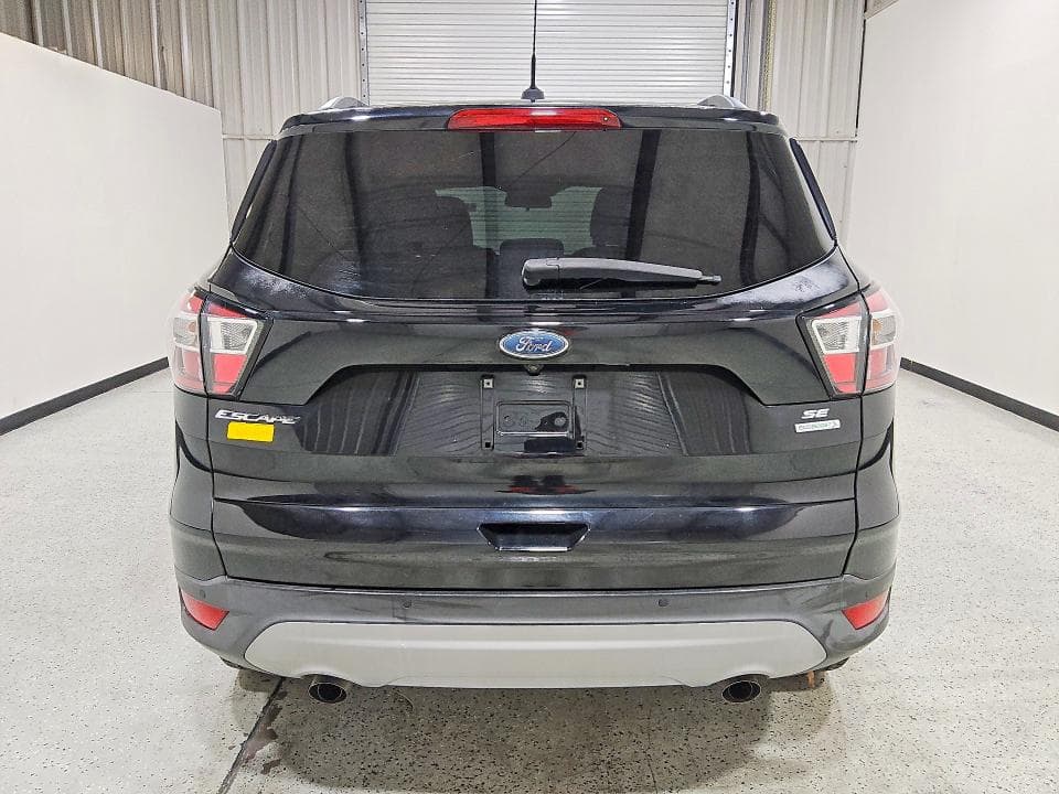 2017 FORD ESCAPE SE 6