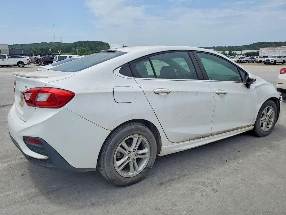 2018 CHEVROLET CRUZE LT 3