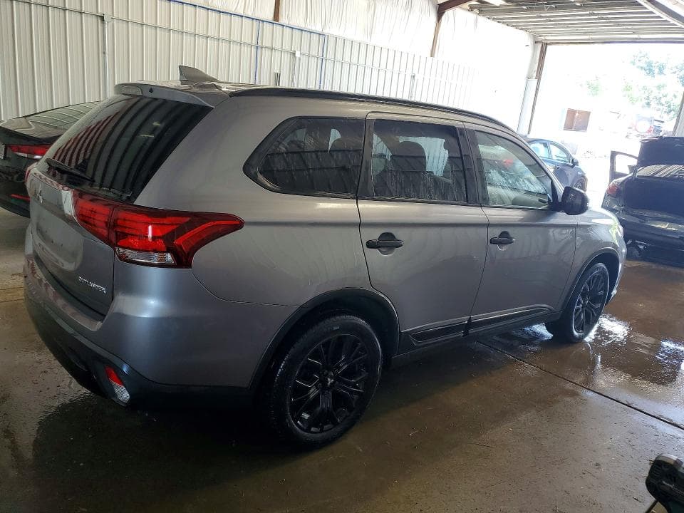 2019 MITSUBISHI OUTLANDER SE 3