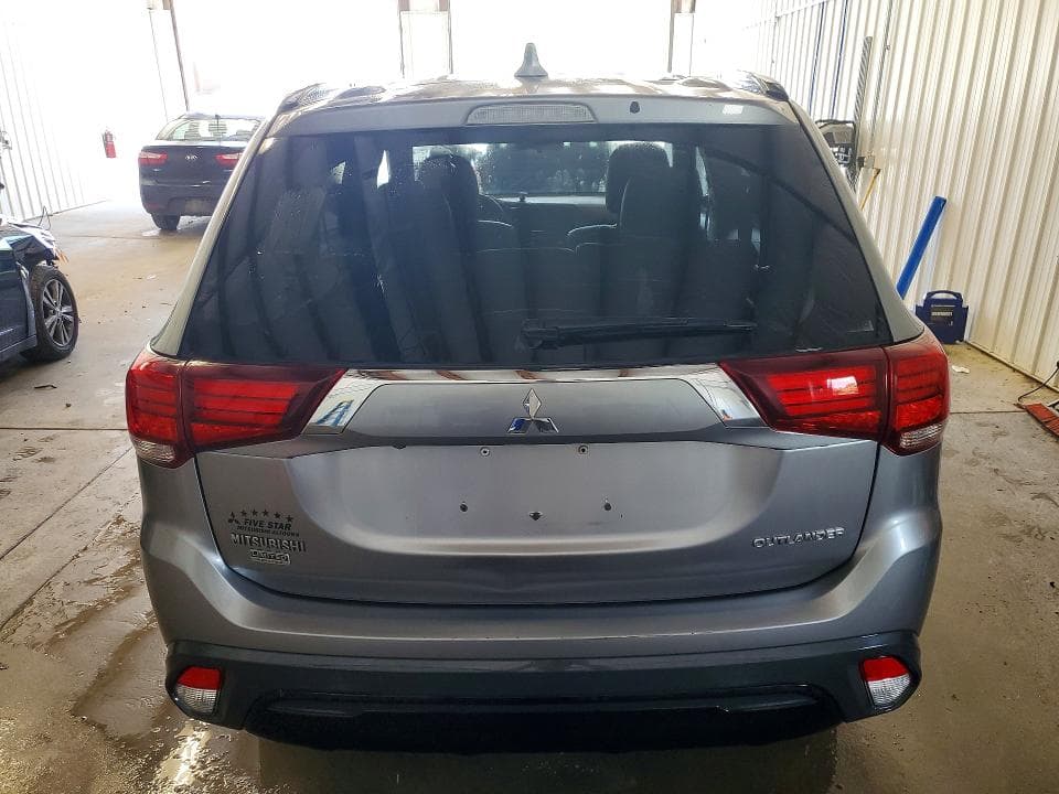 2019 MITSUBISHI OUTLANDER SE 6