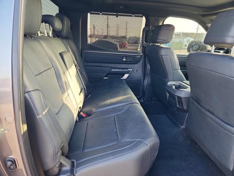 2025 TOYOTA TUNDRA PLATINUM HV 10