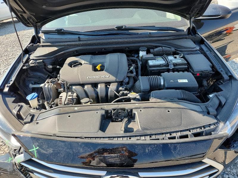 2017 HYUNDAI ELANTRA SE 11