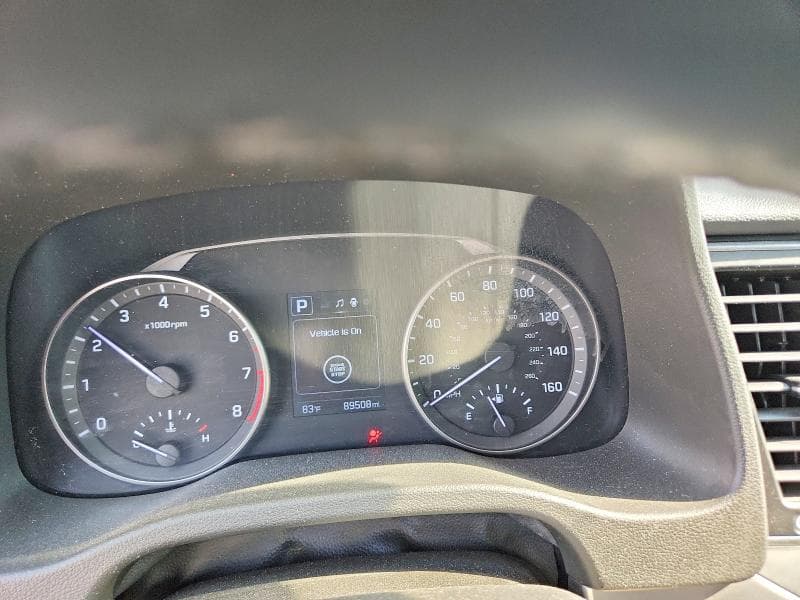 2017 HYUNDAI ELANTRA SE 9