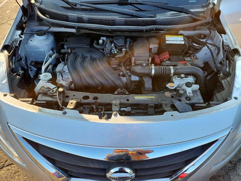 2018 NISSAN VERSA SV 11