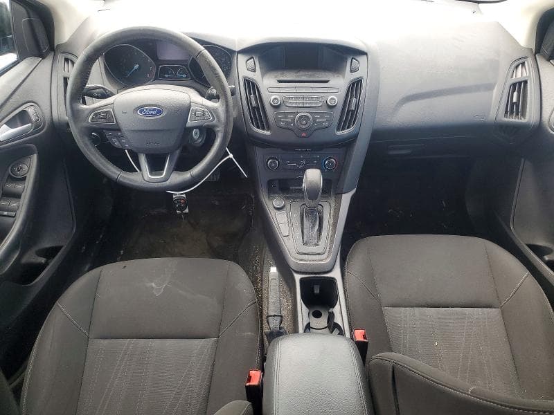 2017 FORD FOCUS SE 8