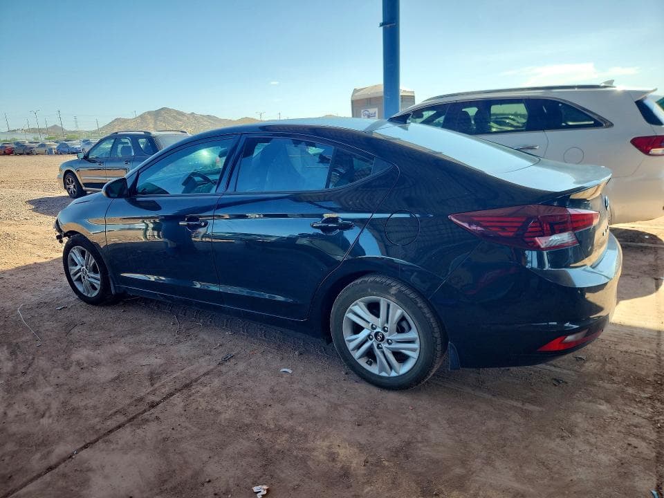 2020 HYUNDAI ELANTRA SEL 2