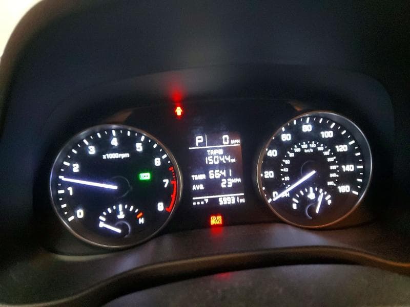 2017 HYUNDAI ELANTRA SE 9