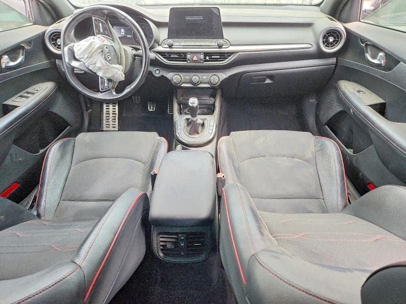 2021 KIA FORTE GT 8