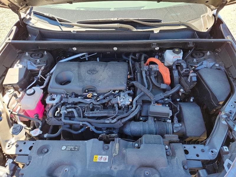 2024 TOYOTA RAV4 HYBRID XLE 12