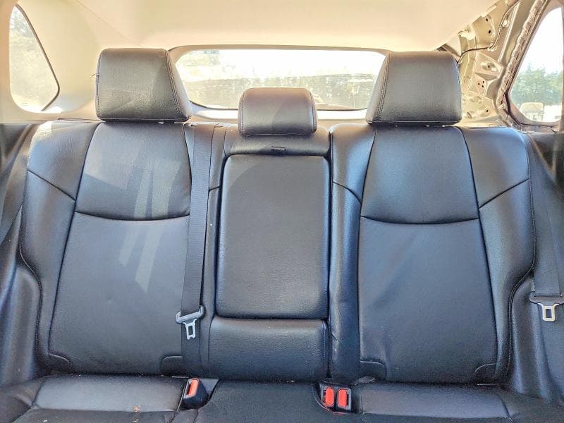 2024 TOYOTA RAV4 HYBRID XLE 10