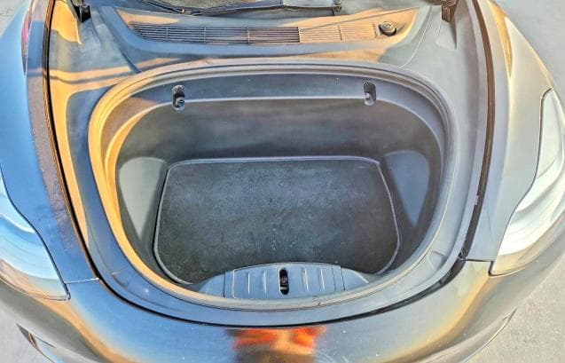 2018 TESLA MODEL 3 11