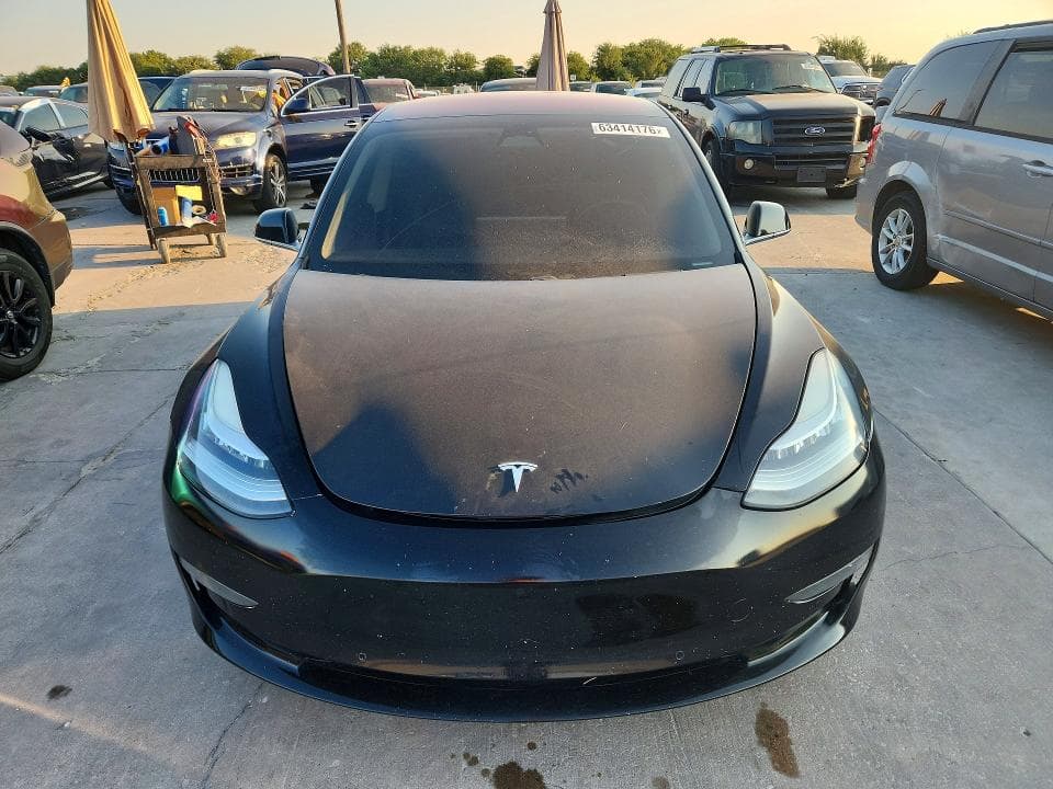 2018 TESLA MODEL 3 5