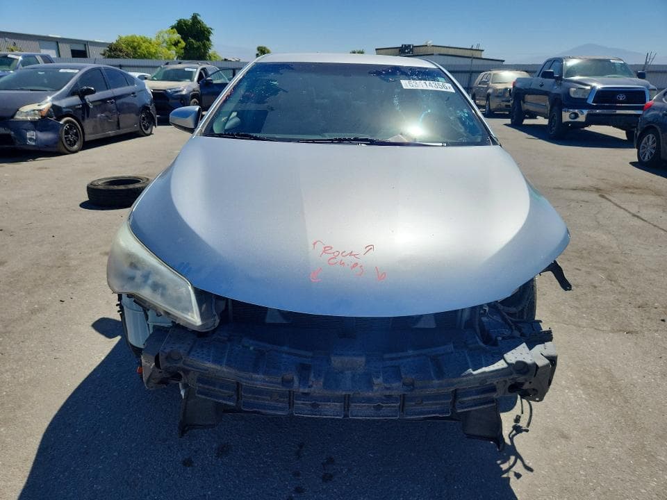 2017 TOYOTA CAMRY LE 5