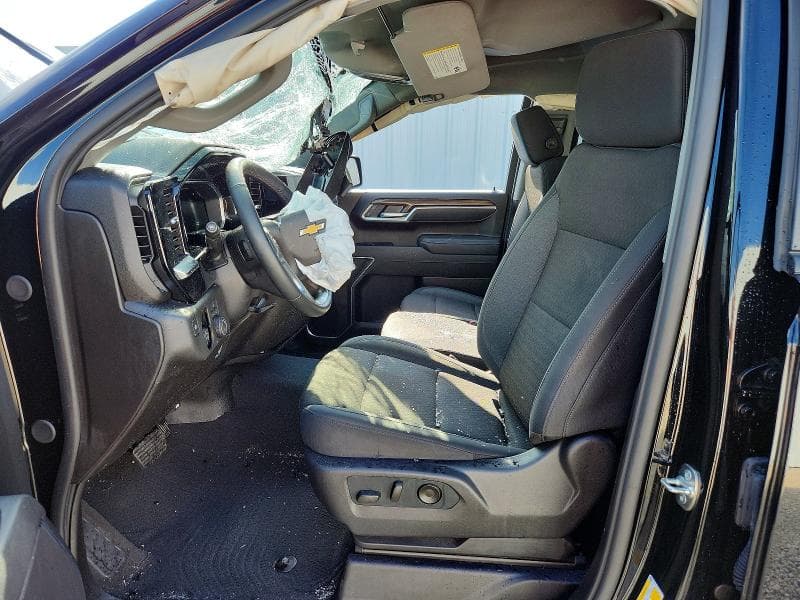 2026 CHEVROLET SILVERADO K1500 LT 7