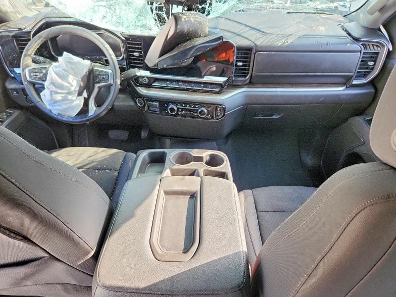 2026 CHEVROLET SILVERADO K1500 LT 8