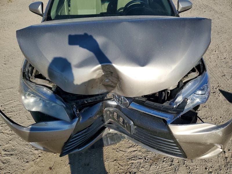 2017 TOYOTA CAMRY LE 11